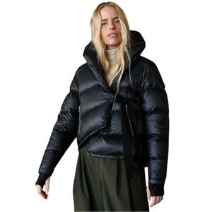 JULIETTE FABBRI Women's Black Asymmetrical Down Puffer Jacket US 6/8 apres ski